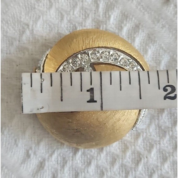 Vintage Signed  JJ Jonette Chunky  Brushed Goldtone Rhinestone Brooch Pin - Picture 5 of 5